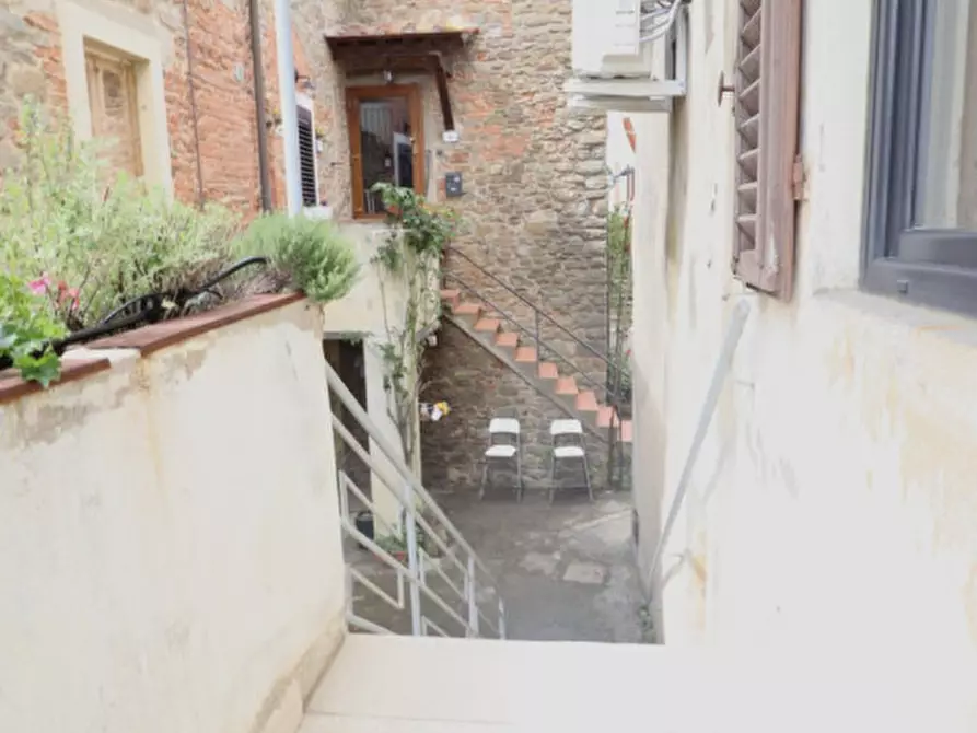 Immagine 14 di Villetta a schiera in vendita  in Moncioni a Montevarchi