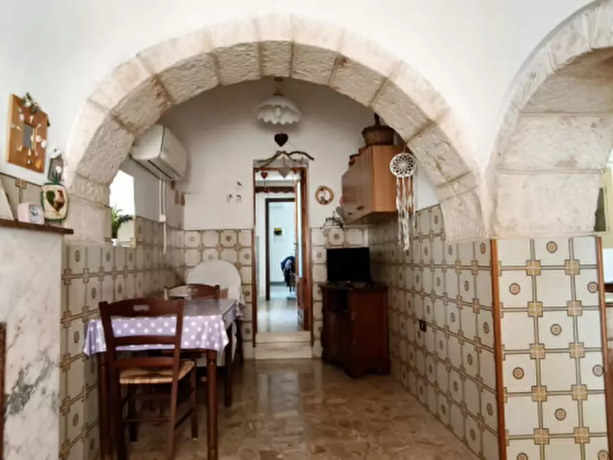 Immagine 27 di Rustico / casale in vendita  in Scianna a Locorotondo