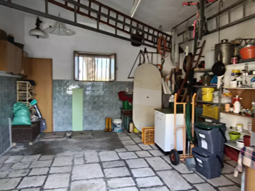 Immagine 37 di Rustico / casale in vendita  in Scianna a Locorotondo