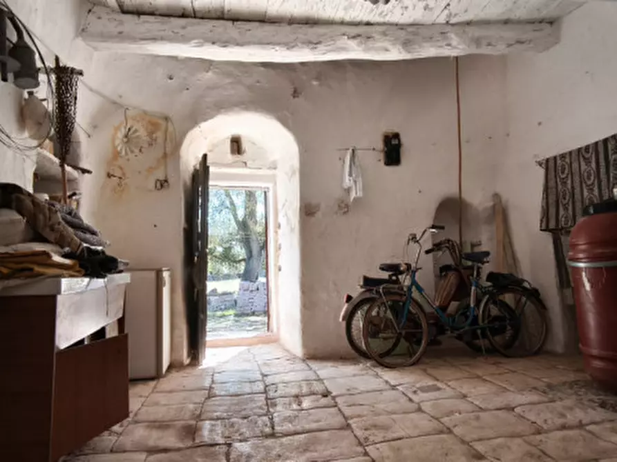 Immagine 46 di Rustico / casale in vendita  in Scianna a Locorotondo