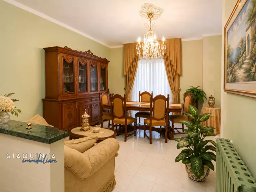 Immagine 8 di Appartamento in vendita  in Via Giovanni Falcone 3/c a Militello In Val Di Catania