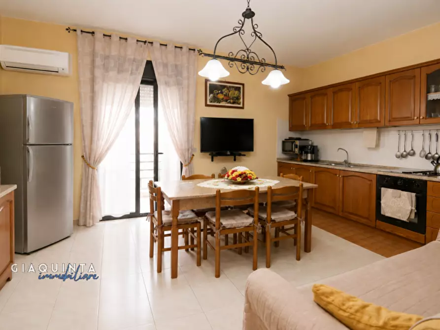 Immagine 9 di Appartamento in vendita  in Via Giovanni Falcone 3/c a Militello In Val Di Catania