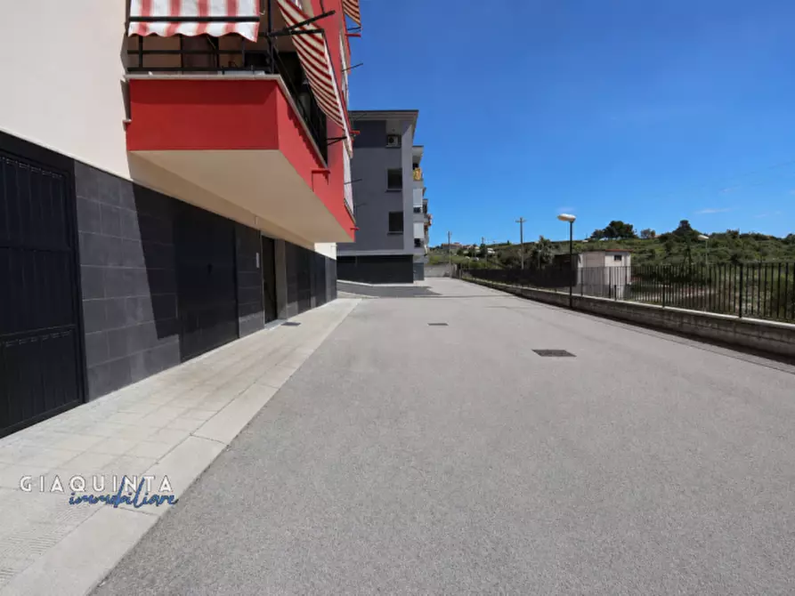 Immagine 18 di Appartamento in vendita  in Via Giovanni Falcone 3/c a Militello In Val Di Catania