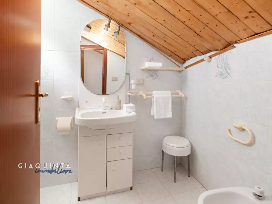 Immagine 8 di Casa indipendente in vendita  in Via Francesco Pensavalle n.24 a Palagonia