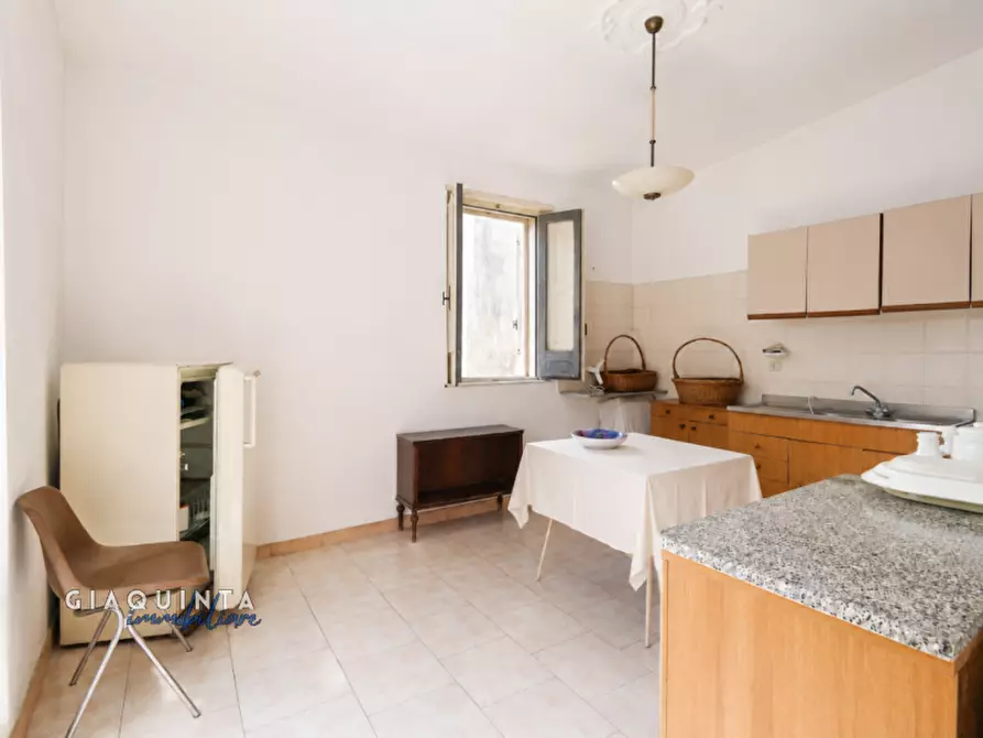 Immagine 24 di Casa indipendente in vendita  in Via Francesco Pensavalle n.24 a Palagonia