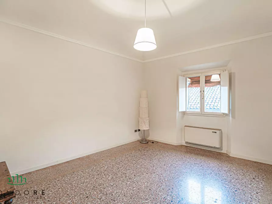 Immagine 16 di Appartamento in vendita  in Via Castiglione a Bologna