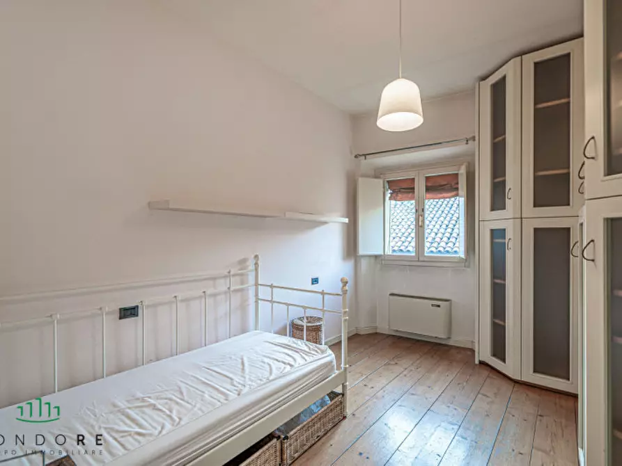 Immagine 44 di Appartamento in vendita  in Via Castiglione a Bologna