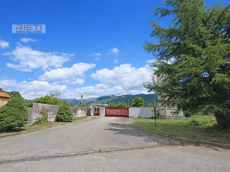 Immagine 3 di Capannone industriale in vendita  in Via Salaria per L'Aquila a Cittaducale