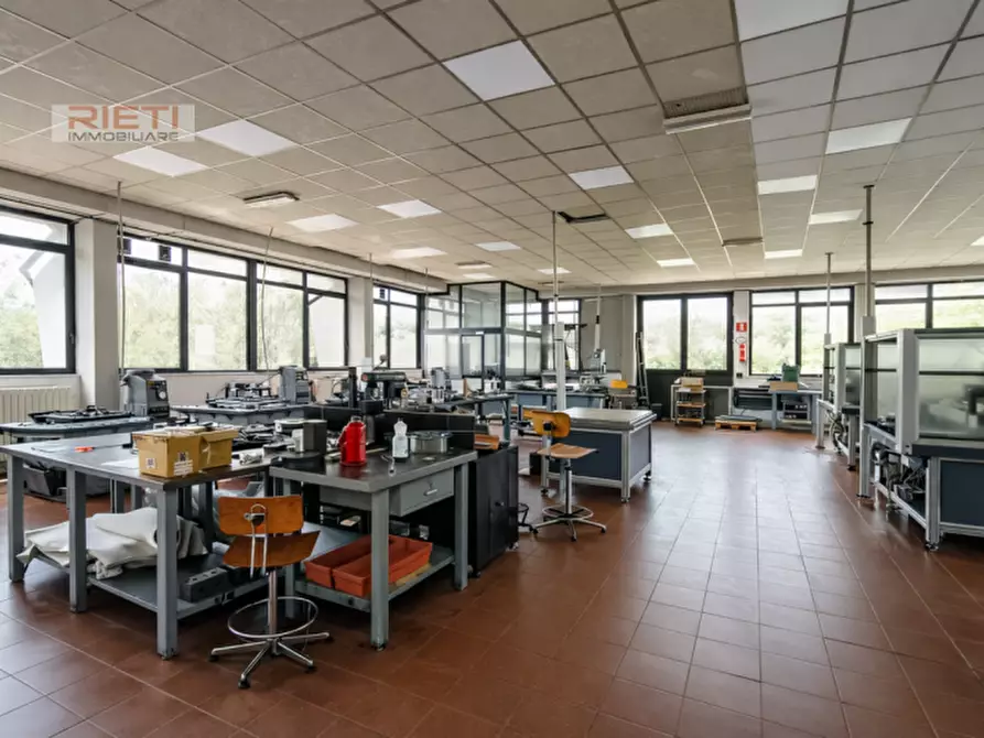 Immagine 13 di Capannone industriale in vendita  in Via Salaria per L'Aquila a Cittaducale