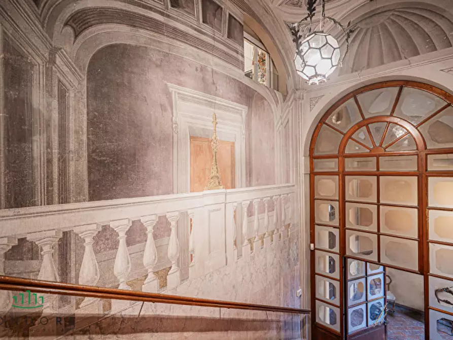 Immagine 76 di Appartamento in vendita  in Via Castiglione a Bologna