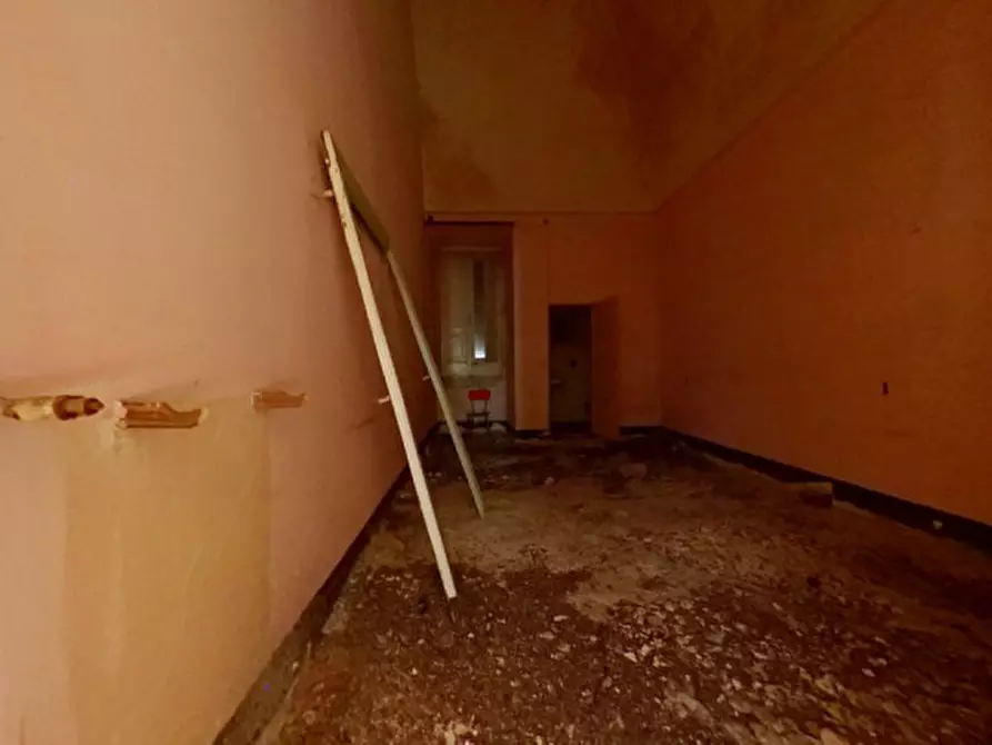 Immagine 26 di Palazzo in vendita  in Piazza Ignazio Ciaia a Fasano