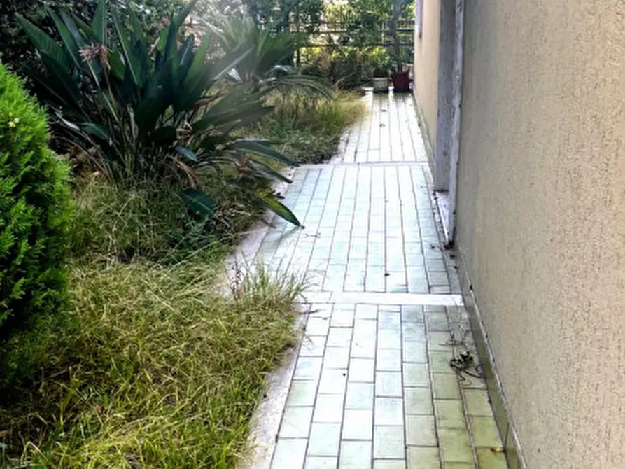 Immagine 18 di Appartamento in vendita  in Via Duca degli Abruzzi a San Remo