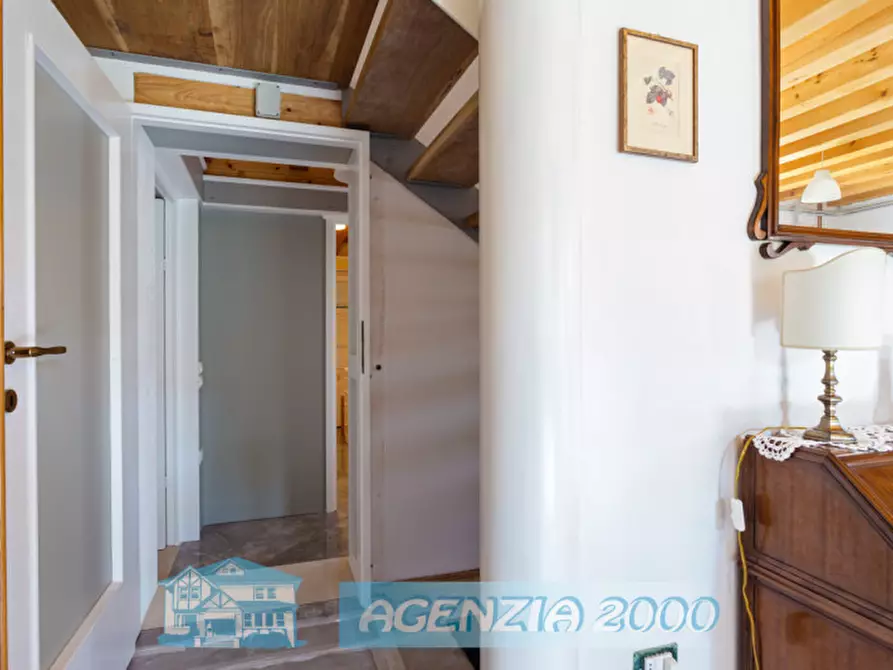 Immagine 9 di Rustico / casale in vendita  in s.antonio 11 a Due Carrare