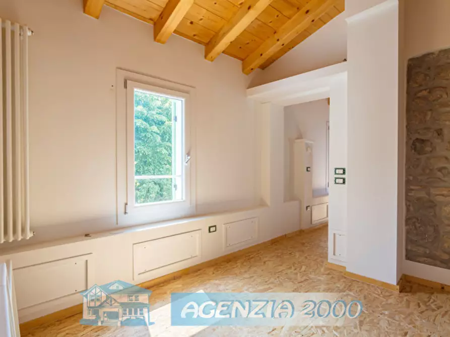Immagine 28 di Rustico / casale in vendita  in s.antonio 11 a Due Carrare