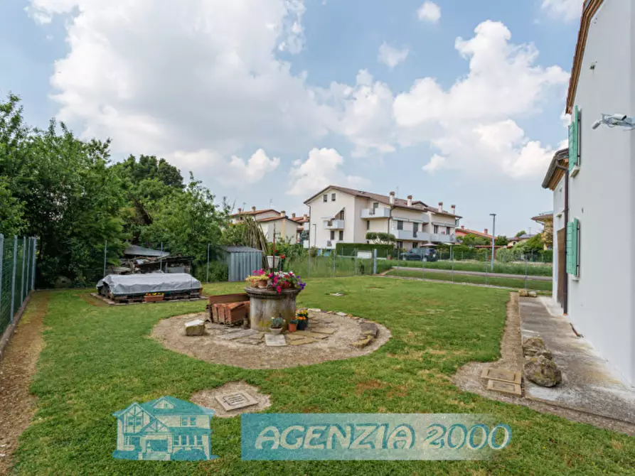 Immagine 43 di Rustico / casale in vendita  in s.antonio 11 a Due Carrare