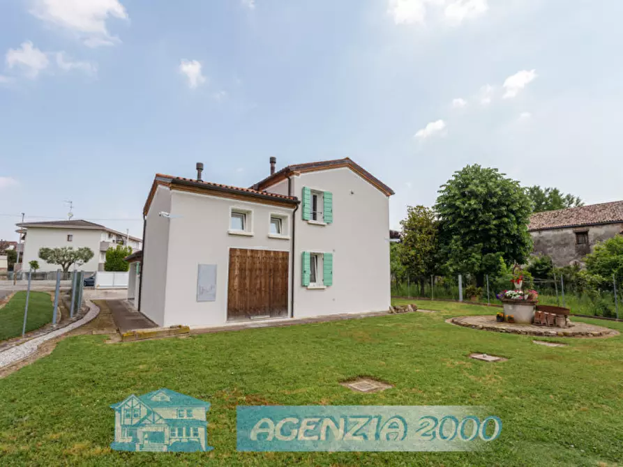 Immagine 45 di Rustico / casale in vendita  in s.antonio 11 a Due Carrare