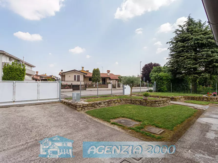 Immagine 53 di Rustico / casale in vendita  in s.antonio 11 a Due Carrare