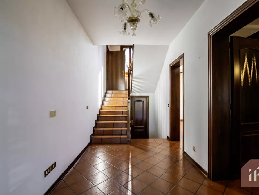 Immagine 5 di Villa in vendita  in Via Argine destro del Piovego, 44 a Noventa Padovana
