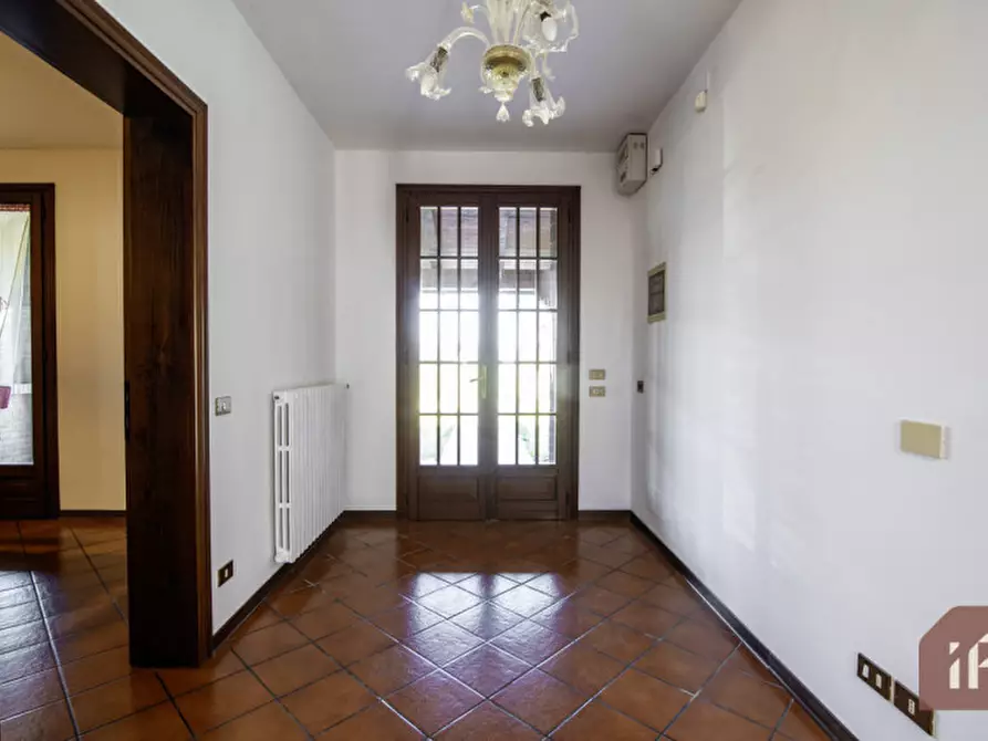 Immagine 6 di Villa in vendita  in Via Argine destro del Piovego, 44 a Noventa Padovana