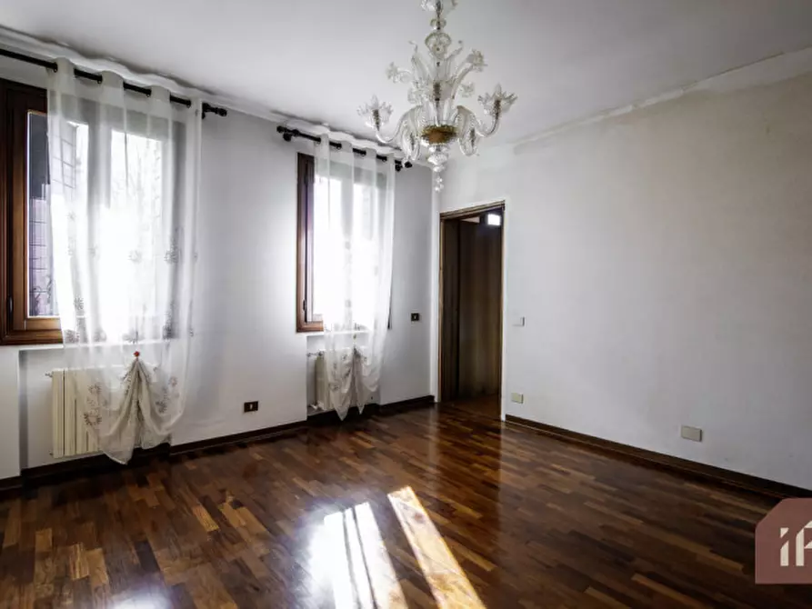 Immagine 13 di Villa in vendita  in Via Argine destro del Piovego, 44 a Noventa Padovana