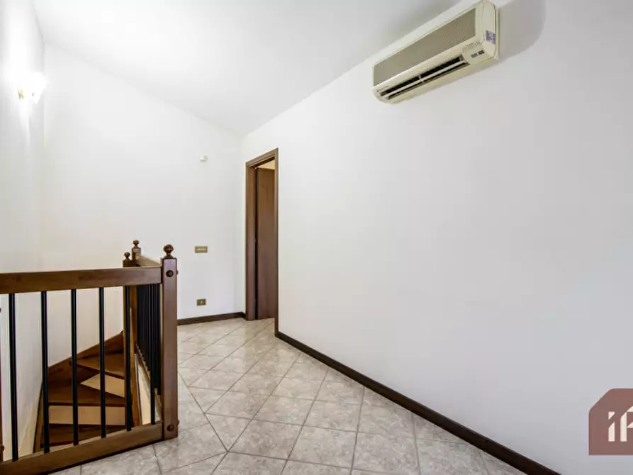 Immagine 18 di Villa in vendita  in Via Argine destro del Piovego, 44 a Noventa Padovana