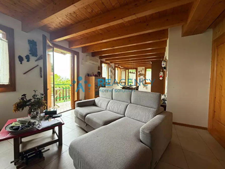 Immagine 10 di Casa indipendente in vendita  a Costabissara