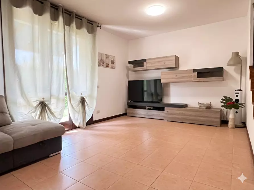 Immagine 1 di Casa quadrifamiliare in vendita  in Via Vittorio Benussi a Padova