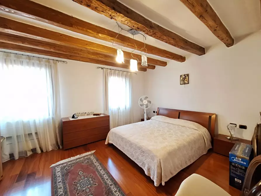 Immagine 18 di Appartamento in vendita  in Calle Schiavuta Rione Sant'Andrea a Chioggia