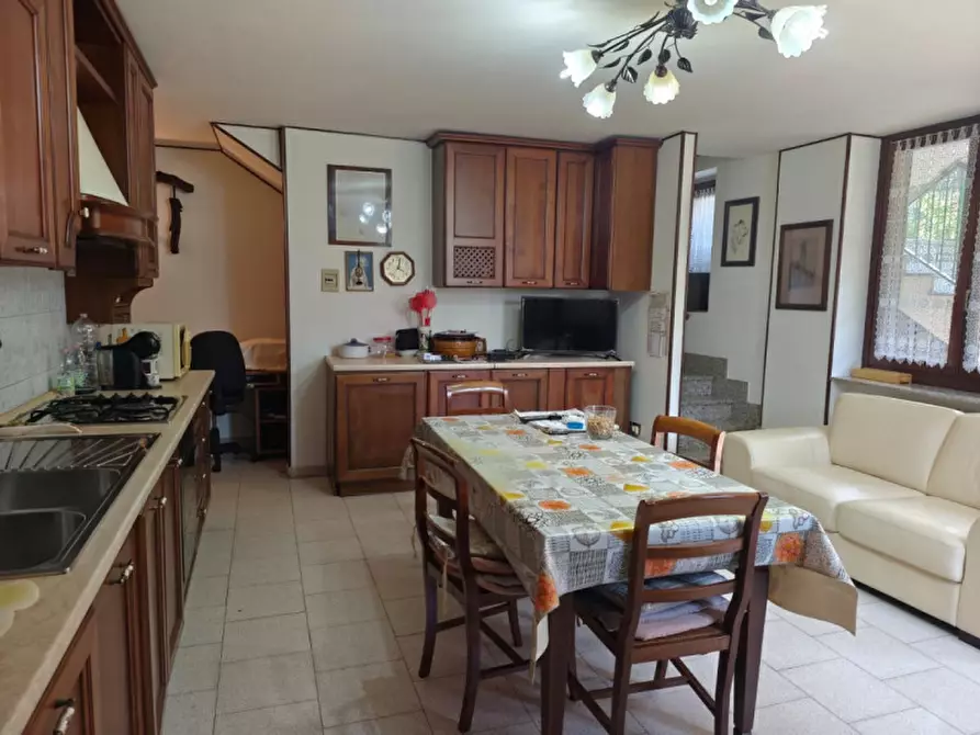 Immagine 8 di Villa in vendita  in via san lorenzo 7 a None