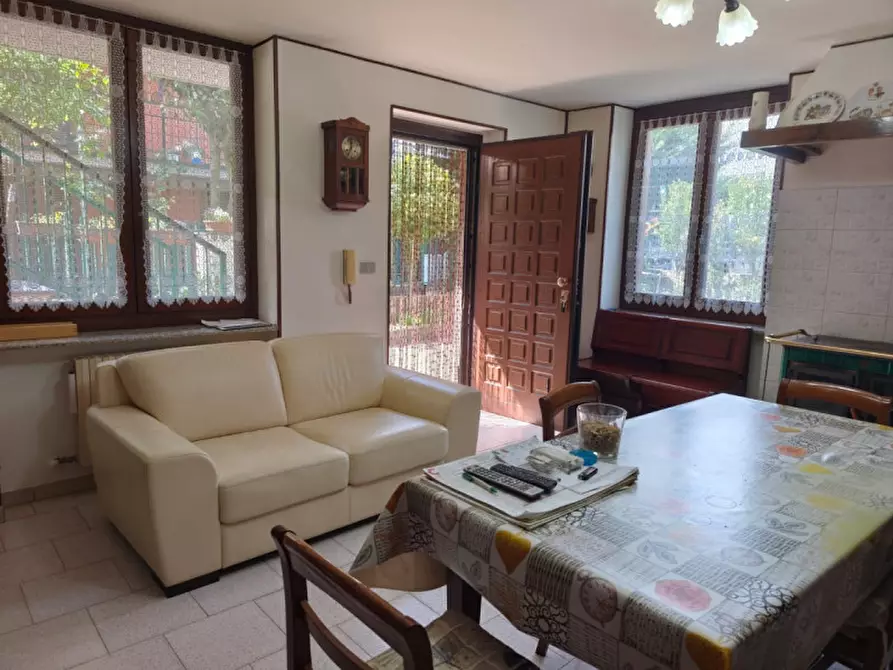 Immagine 13 di Villa in vendita  in via san lorenzo 7 a None