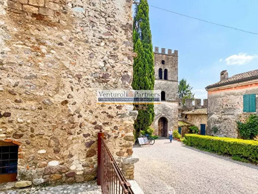 Immagine 3 di Rustico / casale in vendita  in Strada Sale a Monzambano