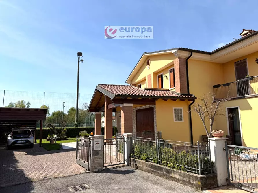 Immagine 3 di Villetta a schiera in vendita  in Strada Postumia a Vicenza