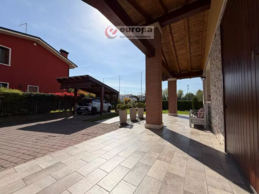 Immagine 5 di Villetta a schiera in vendita  in Strada Postumia a Vicenza
