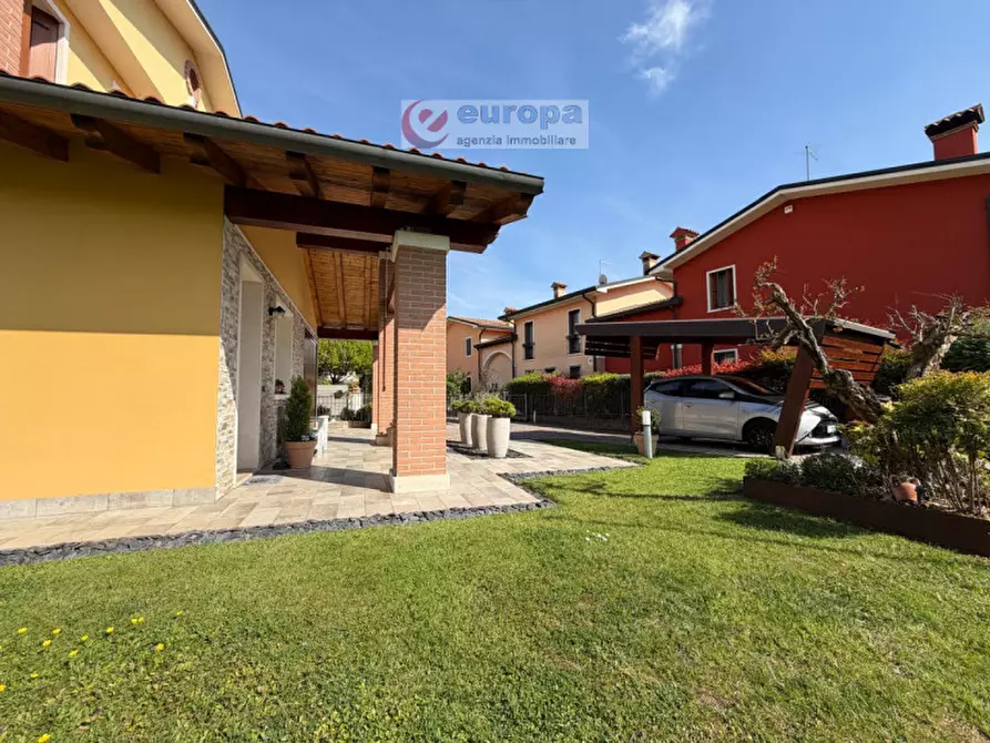 Immagine 7 di Villetta a schiera in vendita  in Strada Postumia a Vicenza