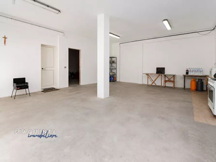 Immagine 10 di Casa indipendente in vendita  in Via Fornelli n. 27 a Palagonia