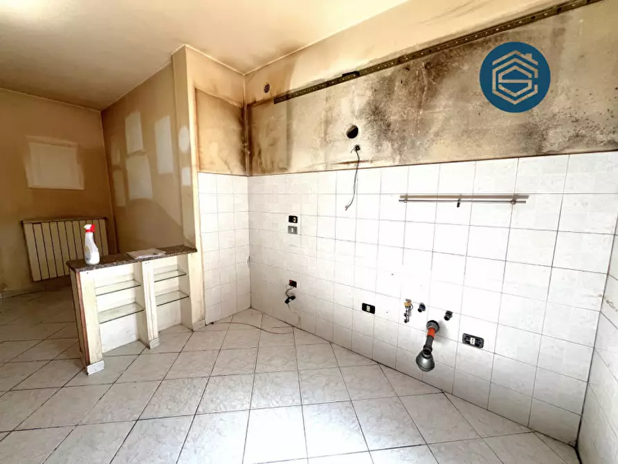 Immagine 7 di Appartamento in vendita  in Via delle Corti 23 a Campi Bisenzio