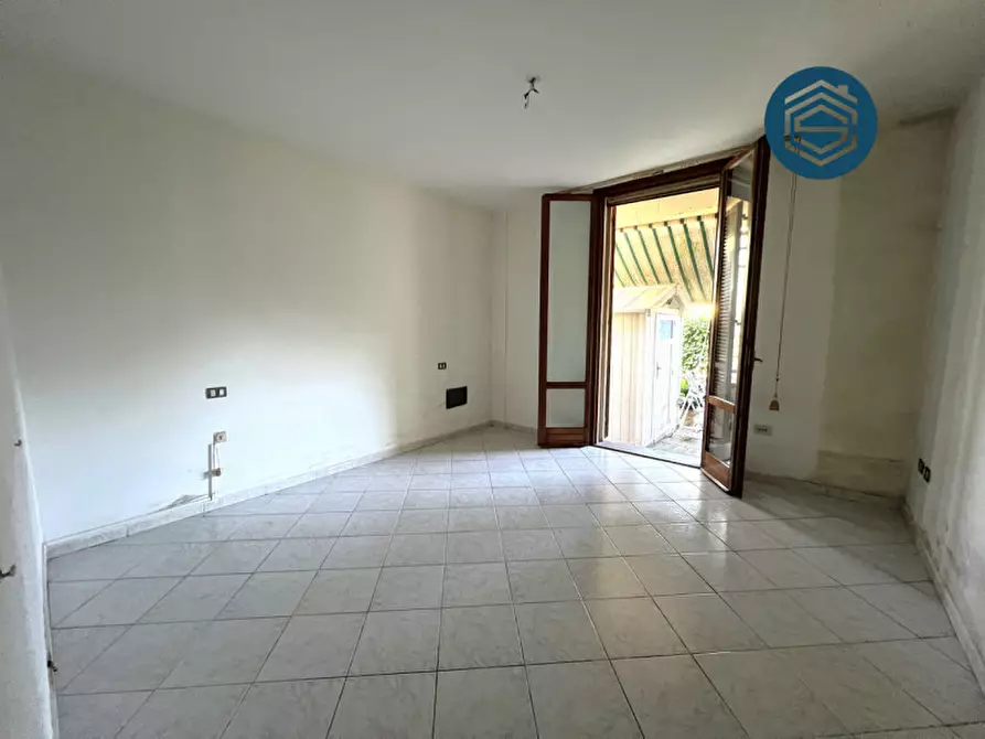 Immagine 13 di Appartamento in vendita  in Via delle Corti 23 a Campi Bisenzio