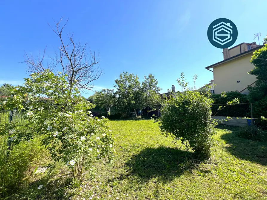 Immagine 26 di Appartamento in vendita  in Via delle Corti 23 a Campi Bisenzio