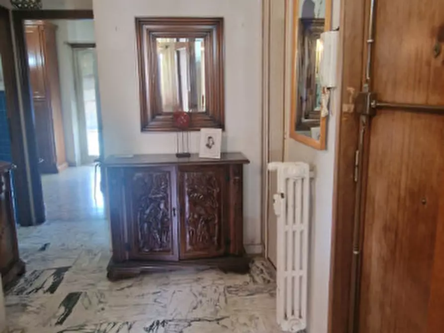Immagine 11 di Appartamento in vendita  in Via Enrico Mazzoccolo a Roma