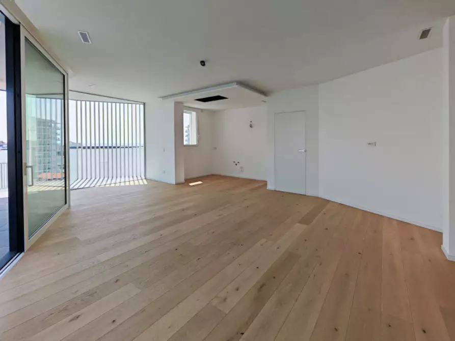 Immagine 3 di Attico in vendita  in Via Monaco 1 a Jesolo