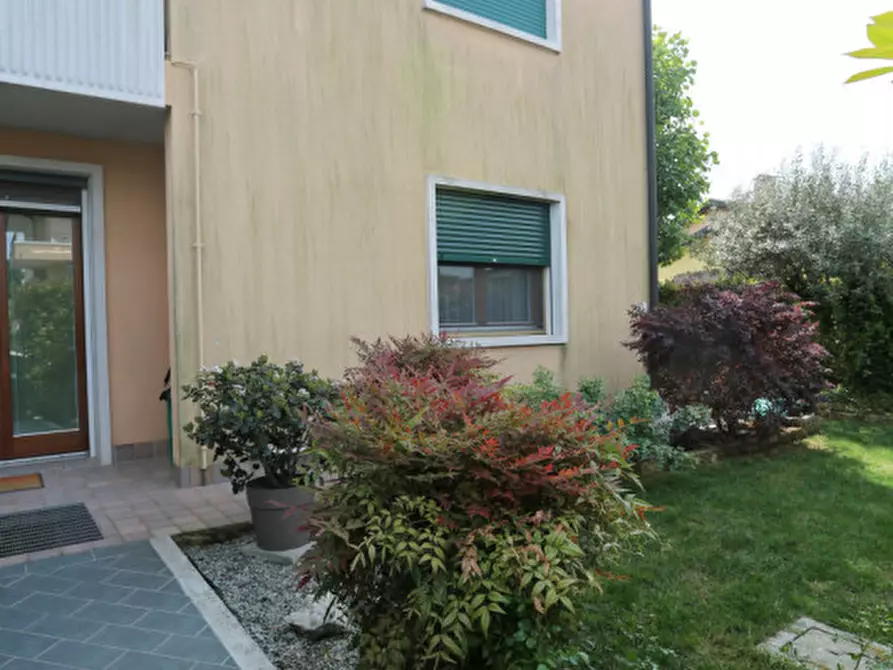 Immagine 30 di Appartamento in vendita  in Via degli Arnaldi a Barbarano Mossano