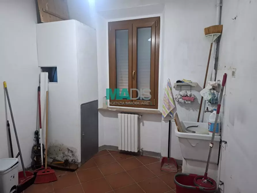 Immagine 2 di Appartamento in vendita  in Via di coiano a Prato