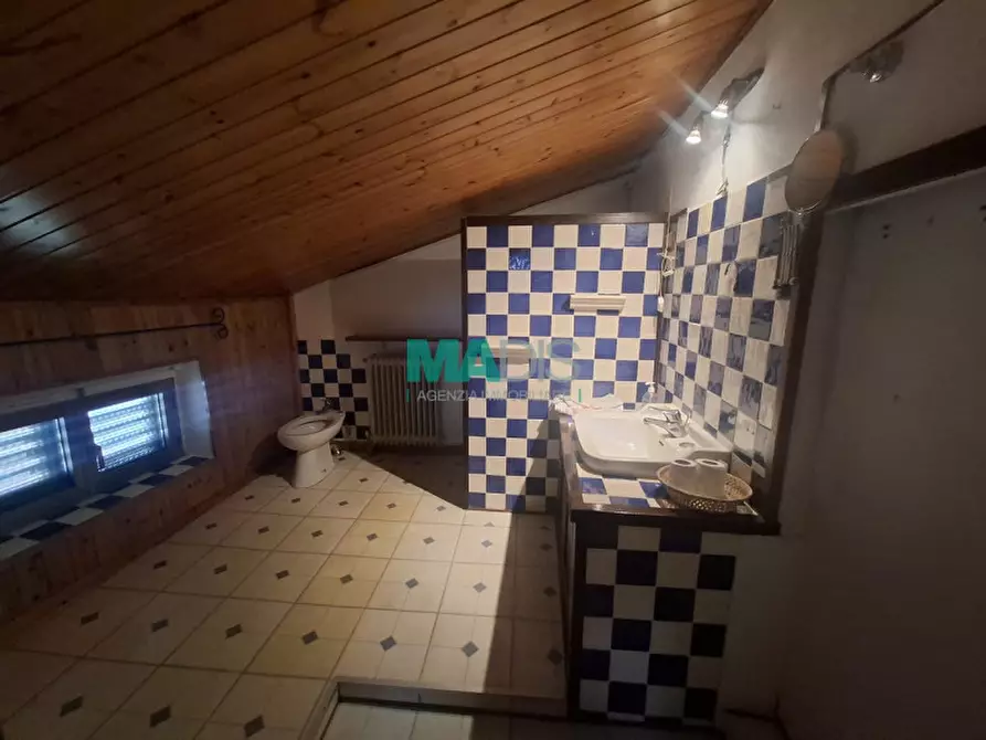 Immagine 5 di Appartamento in vendita  in Via di coiano a Prato
