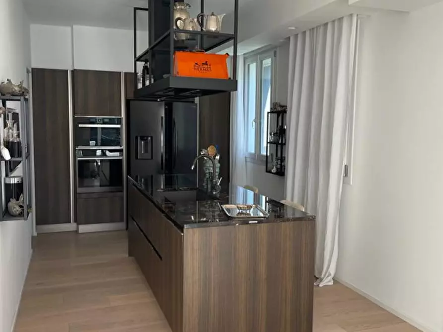 Immagine 19 di Villa in vendita  in Viale Milano 33 a Cervia