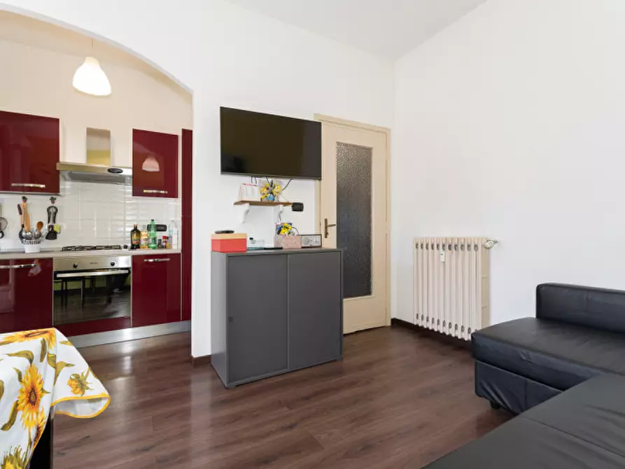 Immagine 14 di Appartamento in affitto  in Via Barletta 108 a Torino