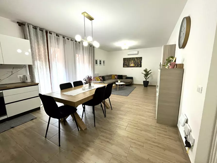 Immagine 2 di Appartamento in vendita  in Via Rio Camparolo a Lonigo