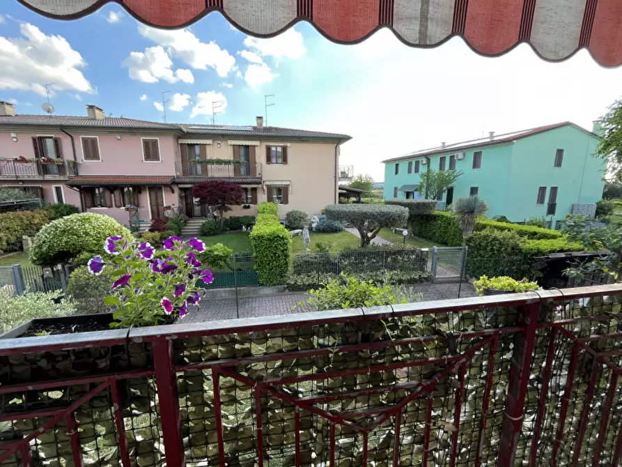 Immagine 6 di Appartamento in vendita  in Via Rio Camparolo a Lonigo