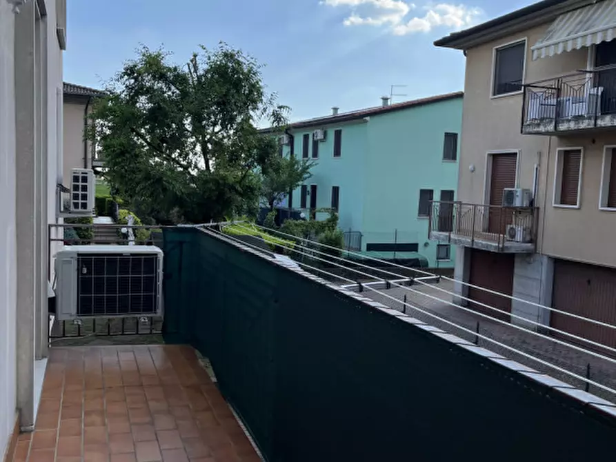 Immagine 24 di Appartamento in vendita  in Via Rio Camparolo a Lonigo