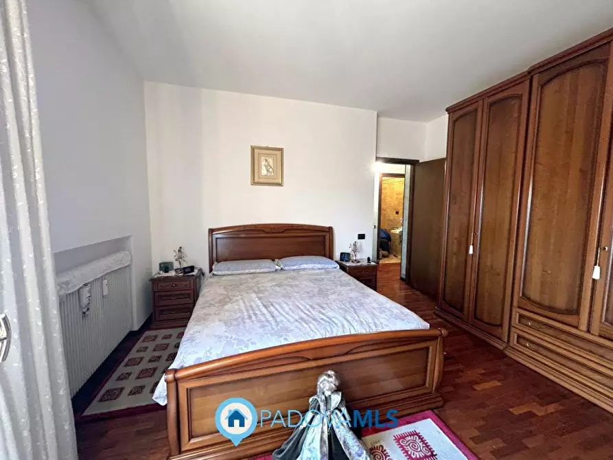 Immagine 6 di Appartamento in vendita  in Via Salvatore Vinciguerra a Padova
