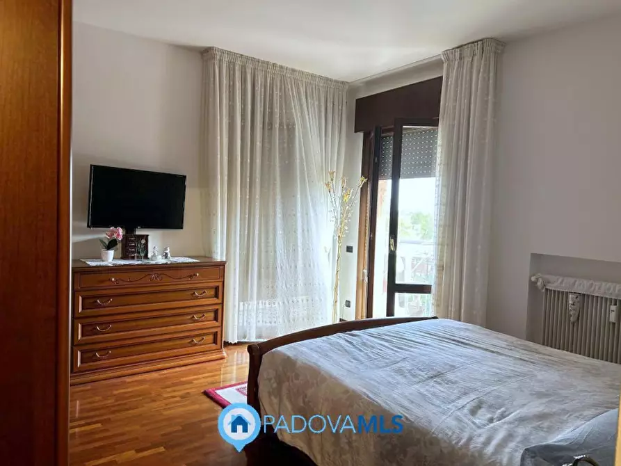 Immagine 11 di Appartamento in vendita  in Via Salvatore Vinciguerra a Padova